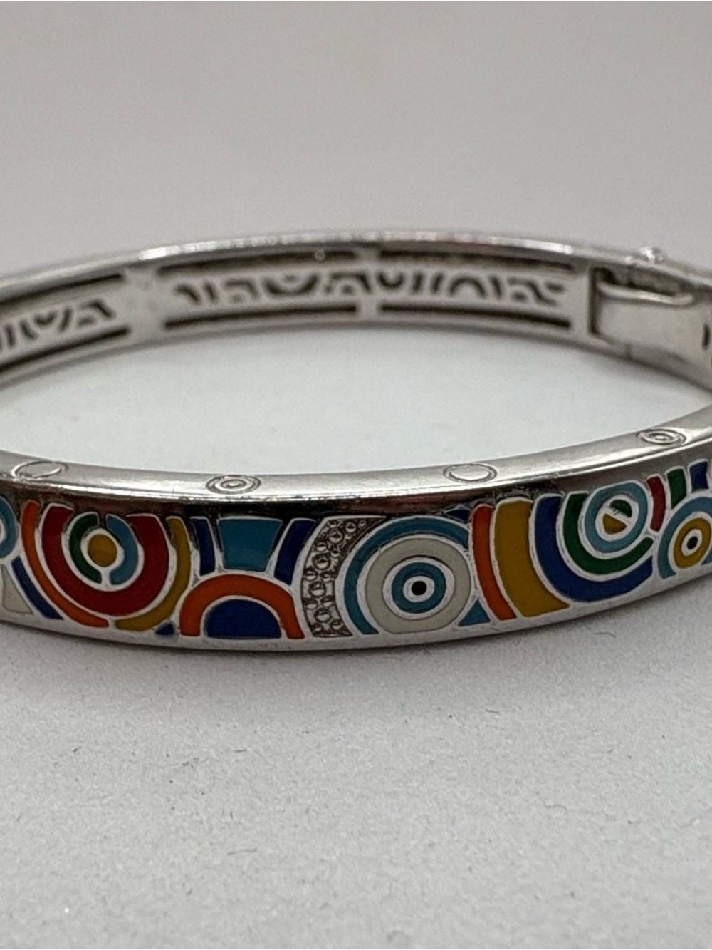 belle Etoile designer Multicolor Enamel Circle Pattern bracelet with clasp